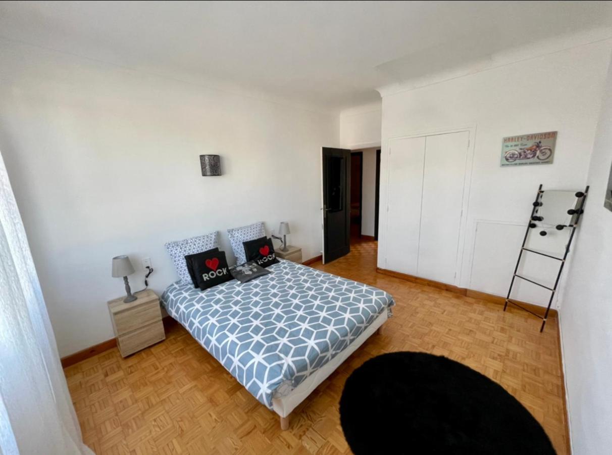 Tres Grand Appartement A 10 Min A Pied Du Centre 卡斯特尔 外观 照片